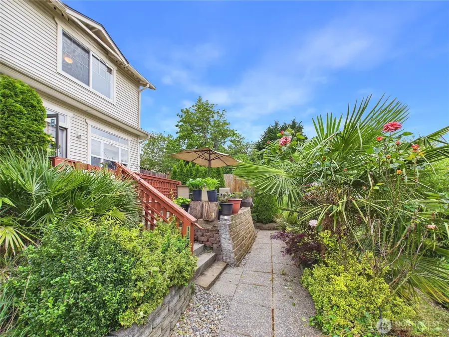 1108 S 207th Street, Seatac, WA 98198 - #2