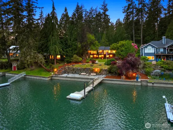 8815 90th Avenue Nw, Gig Harbor, WA 98332