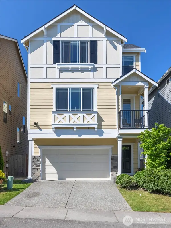 111 210th Street Sw, Lynnwood, WA 98036