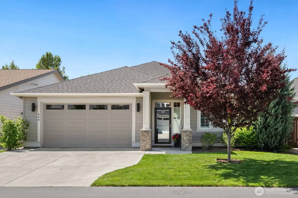 630 SE Whimbrel Loop, College Place, WA 99324 - #1