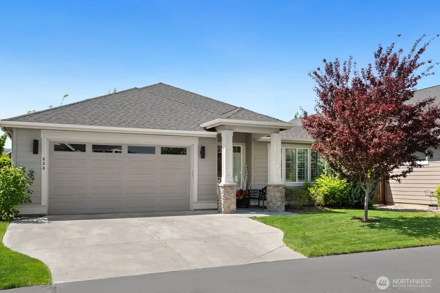 630 SE Whimbrel Loop, College Place, WA 99324 - #2