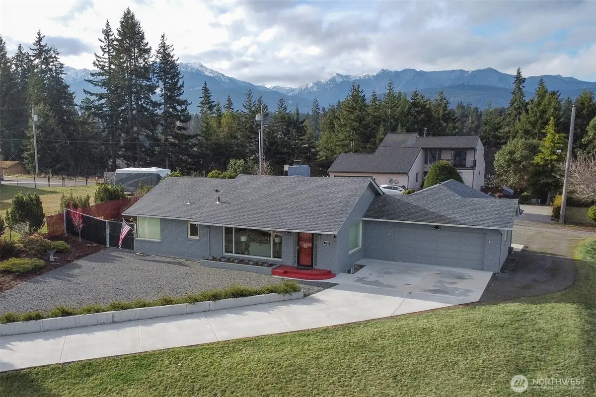 1720 W 8th Street, Port Angeles, WA 98363 - #1