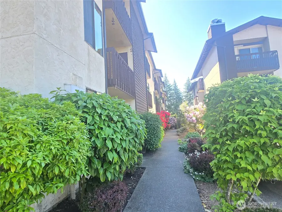 3515 S 160th Street #B-5, Seatac, WA 98188 - #2