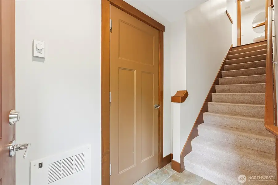 725 N 95th Street #B, Seattle, WA 98103 - #3