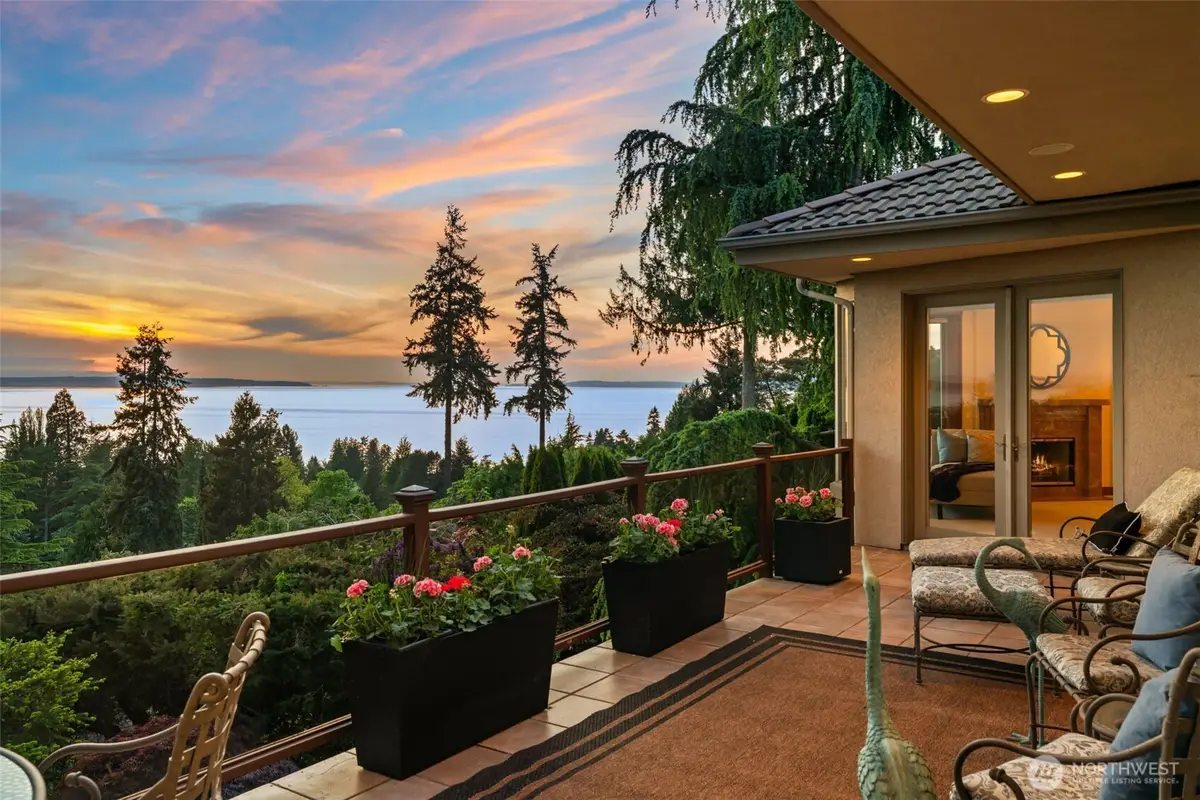 19314 94th Avenue W, Edmonds, WA 98020 - #1