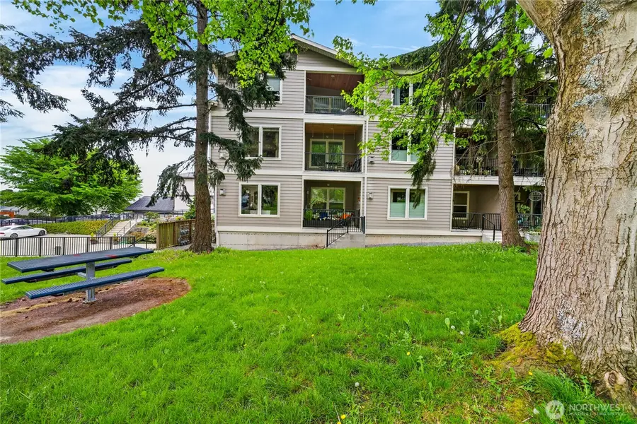 1109 29th Street #301, Anacortes, WA 98221 - #3