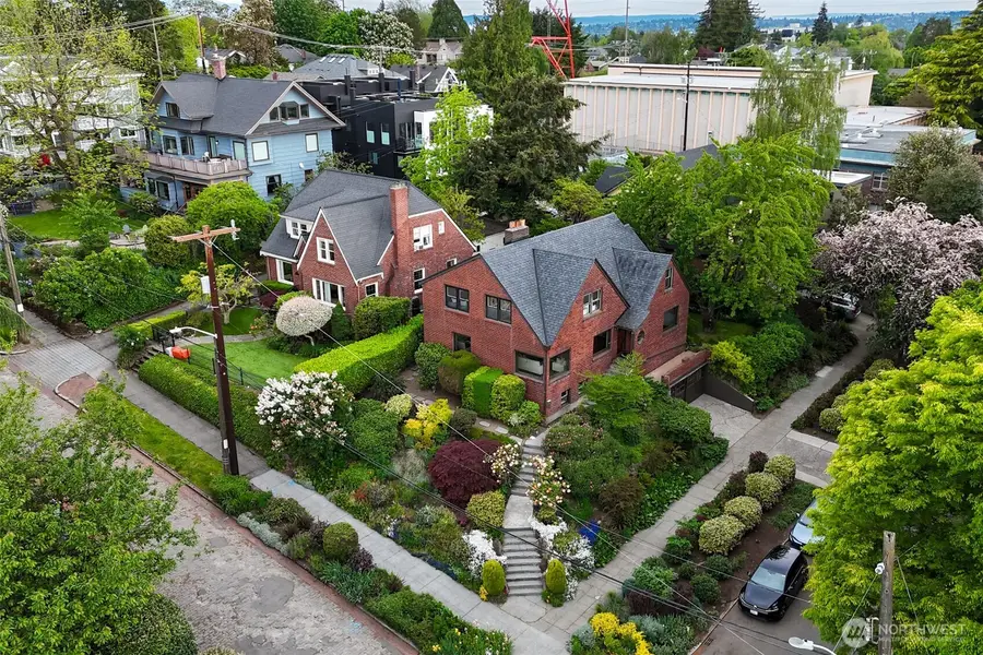 1403 2nd Avenue N, Seattle, WA 98109 - #2
