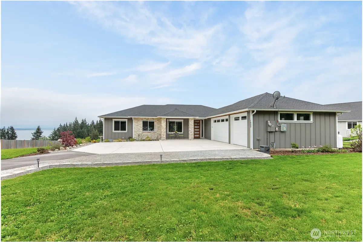 1409 Village Heights Place, Camano Island, WA 98282 - #1