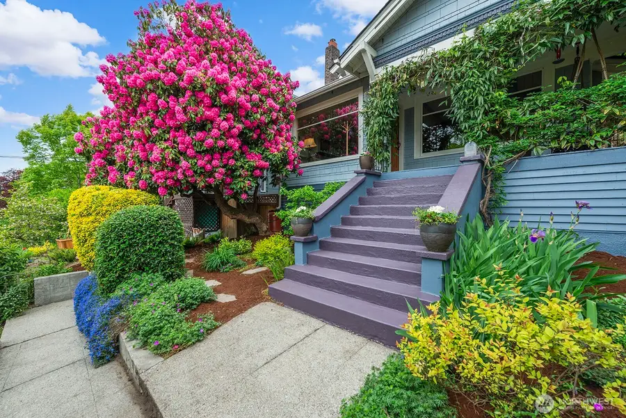 934 30th Avenue, Seattle, WA 98122 - #2