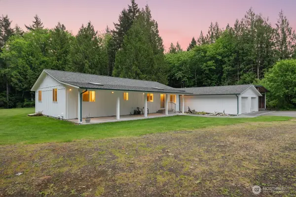 5534 Steamboat Island Road, Olympia, WA 98502