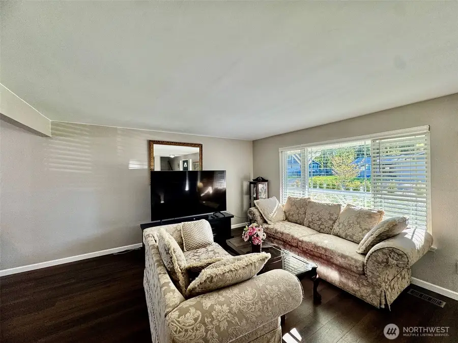 7711 40th Avenue Ct E, Tacoma, WA 98443 - #3