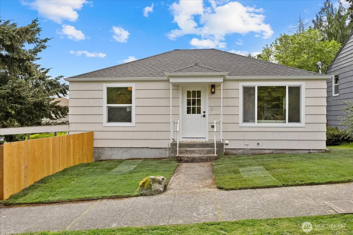 4238 28th Place W, Seattle, WA 98199 - #1