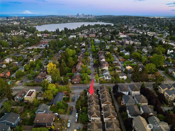 8509 Interlake Avenue N, Seattle, WA 98103