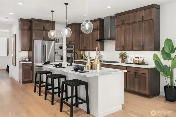 14821 NE 2nd Court, Bellevue, WA 98007