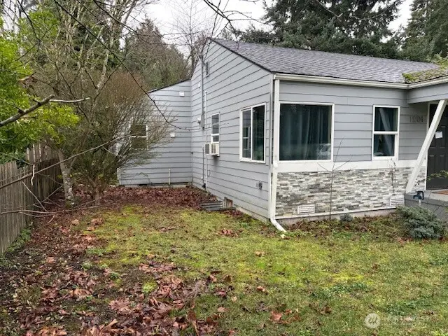 11704 40th Avenue Ne, Seattle, WA 98125 - #2
