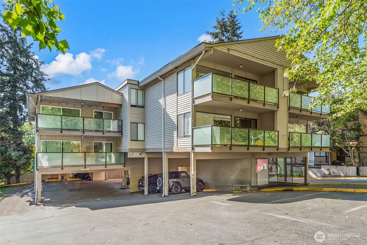 321 Bellevue Way Se #403, Bellevue, WA 98004 - #1