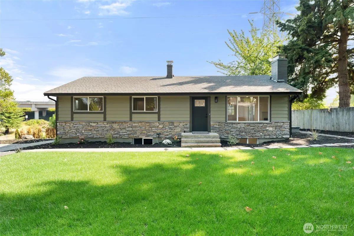 12215 SE 35th Street, Bellevue, WA 98006 - #1