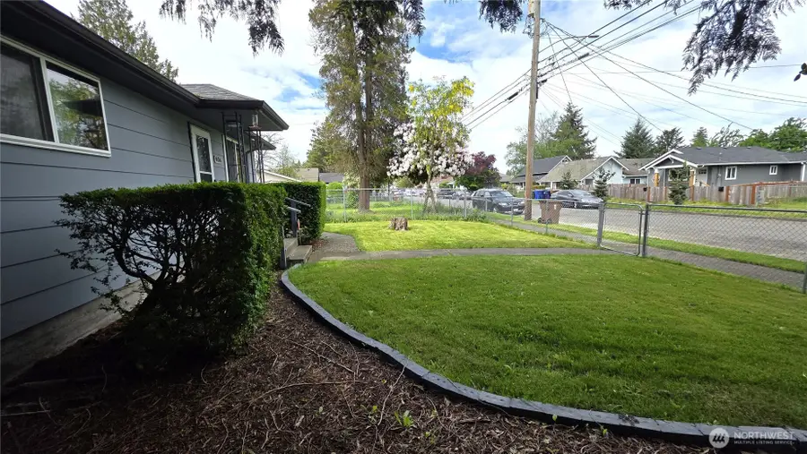 836 E 47th, Tacoma, WA 98404 - #2