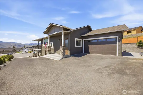 827 Madeleine Court, East Wenatchee, WA 98802
