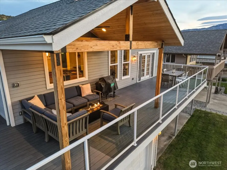 240 W Marine View Drive, Orondo, WA 98843 - #2