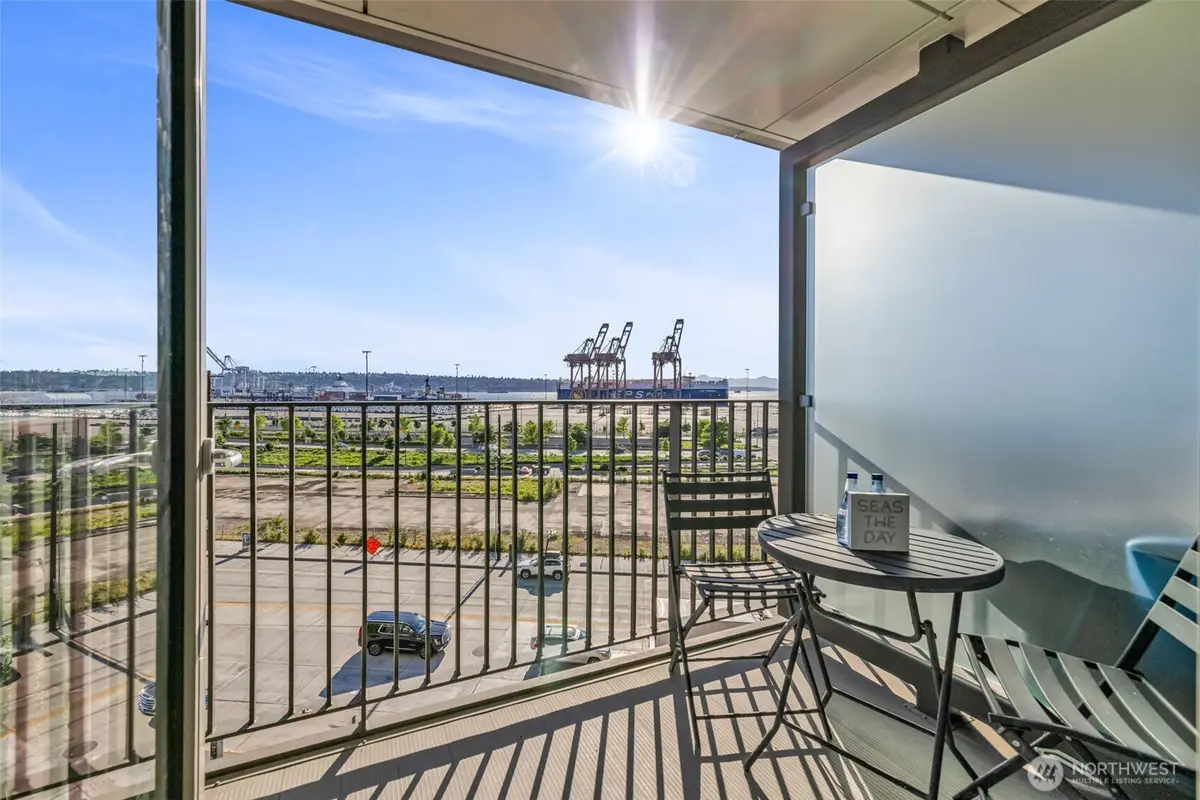 590 1st Avenue S #603, Seattle, WA 98104 - #1
