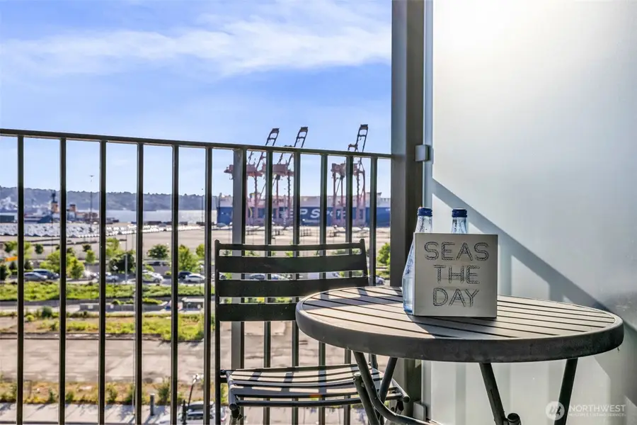 590 1st Avenue S #603, Seattle, WA 98104 - #2