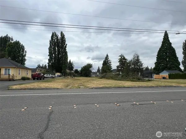 6506 Armar Rd Road, Marysville, WA 98270