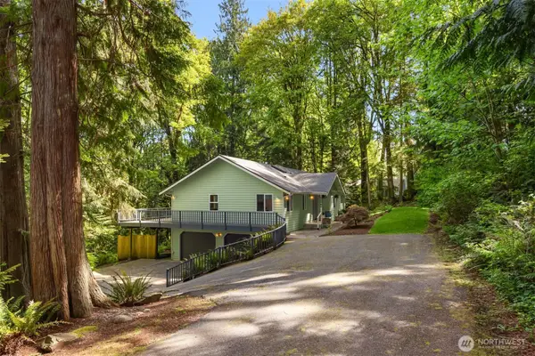 26540 Edgewater Boulevard Nw, Poulsbo, WA 98370