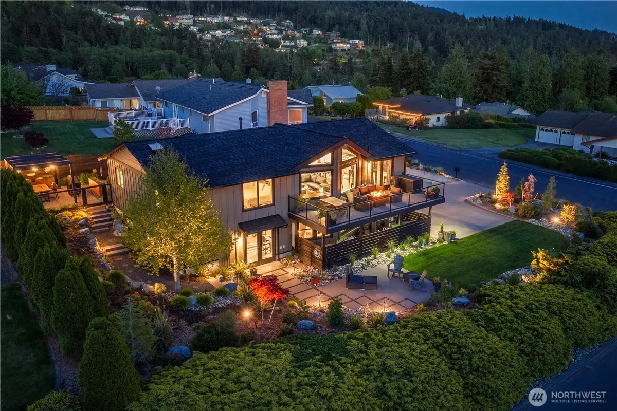 4708 Queen Ann Way, Anacortes, WA 98221 - #1