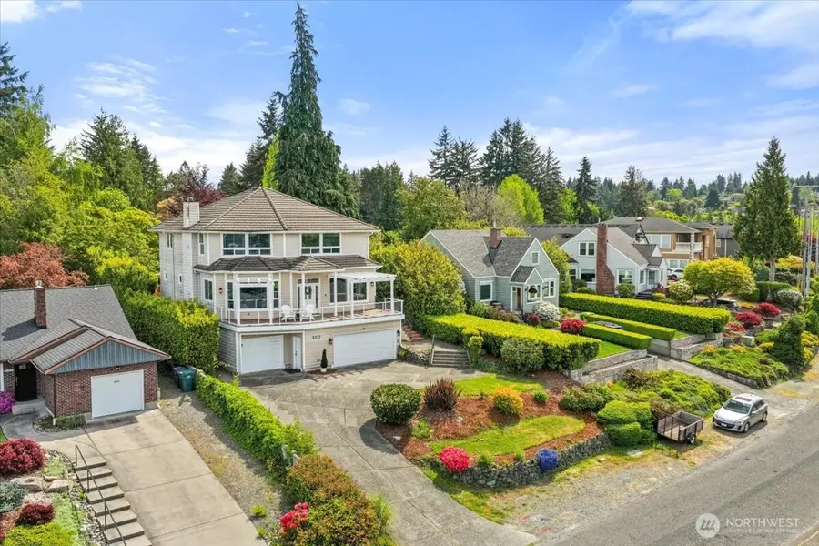 3717 Olympic Boulevard W, University Place, WA 98466 - #2