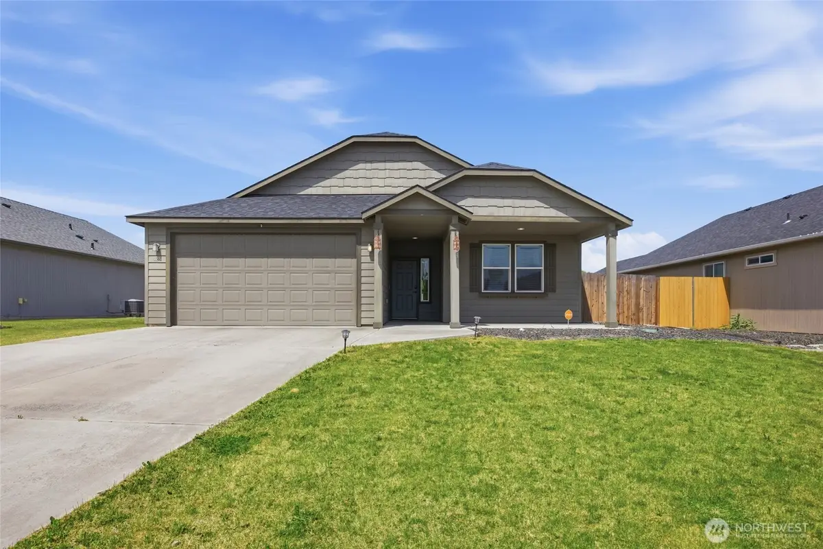 425 S Trillium Way, Moses Lake, WA 98837 - #1