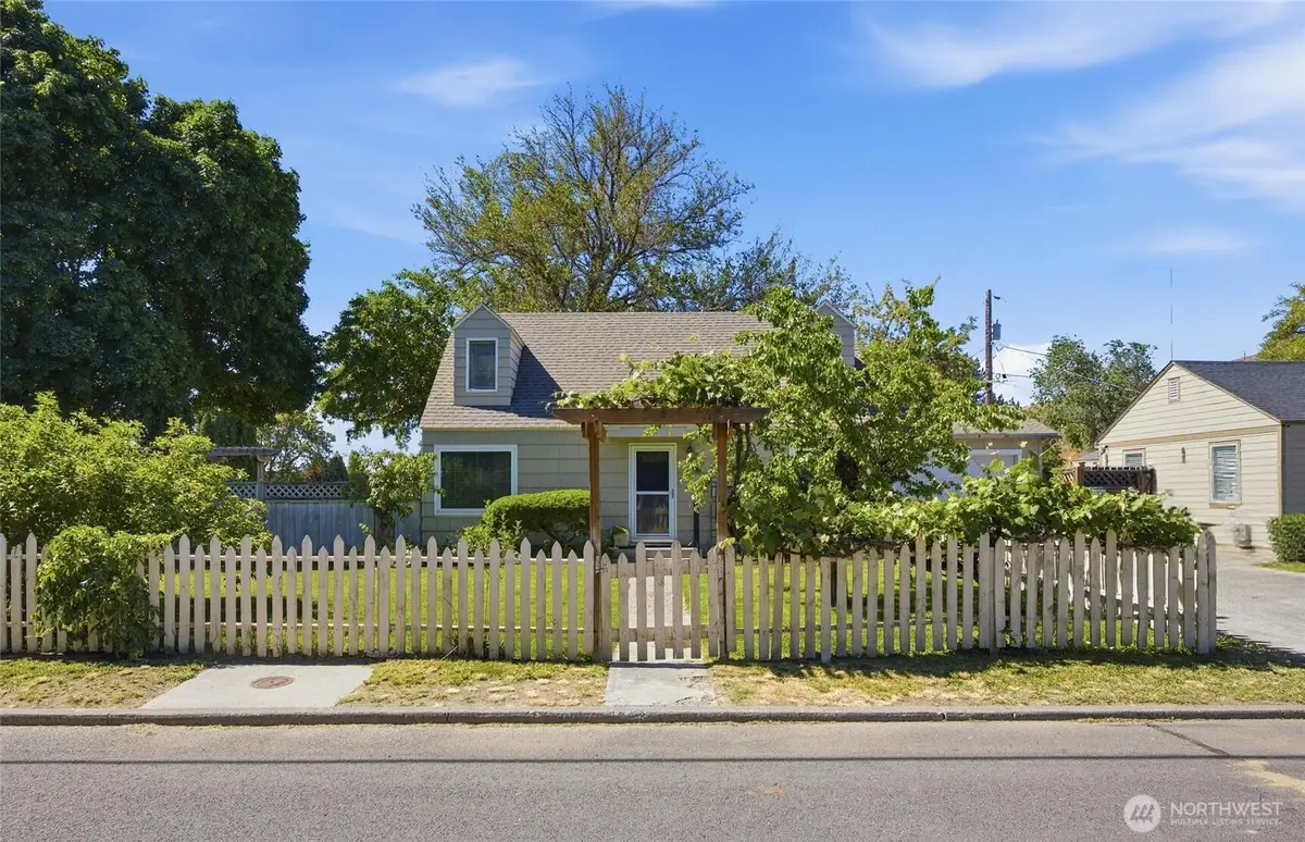 540 3rd Avenue Sw, Ephrata, WA 98823 - #1