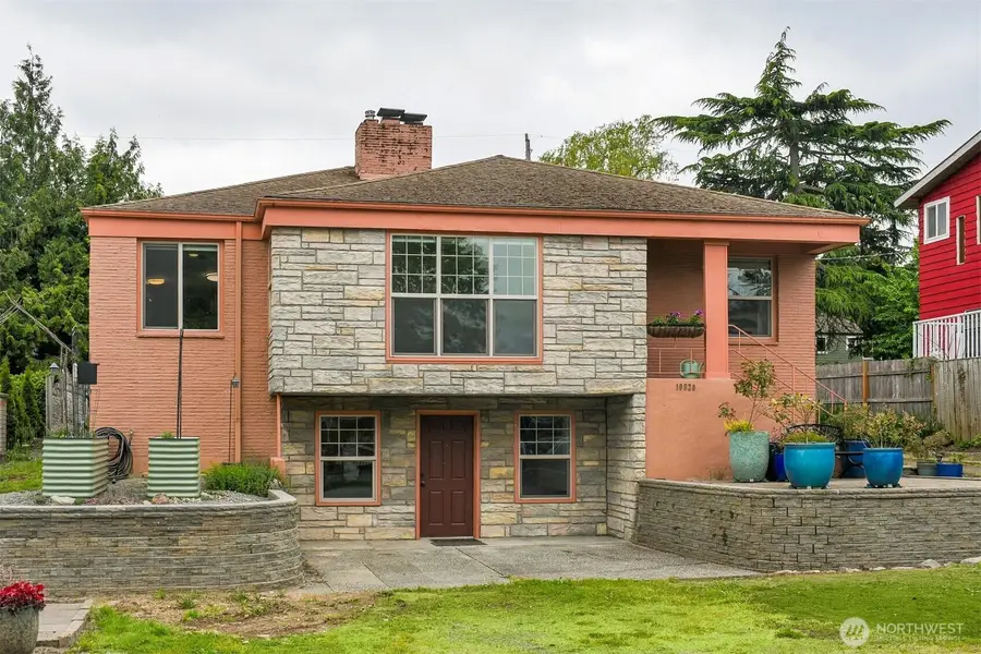 10820 Lake Ridge Drive S, Seattle, WA 98178 - #2