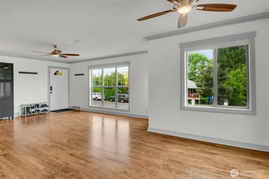 10820 Lake Ridge Drive S, Seattle, WA 98178 - #3