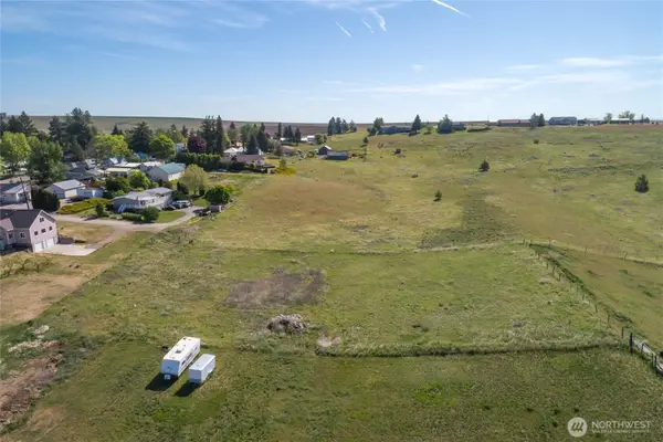 410 E Pine Street, Waterville, WA 98858