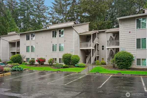 33011 18th Place S #F106, Federal Way, WA 98003