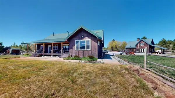 37 No Name Rd, Oroville, WA 98855