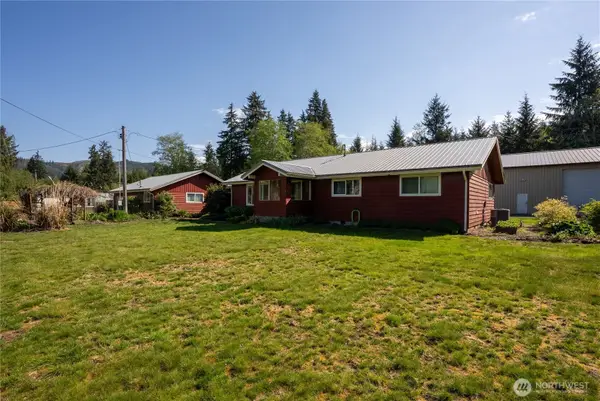 1930 Calawah Way, Forks, WA 98331