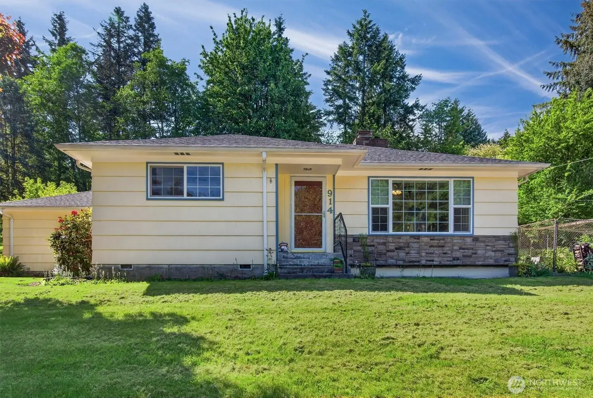 914 Coal Creek Road, Longview, WA 98632 - #1