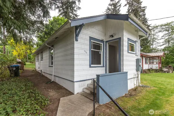 320 W 15th Street, Port Angeles, WA 98362