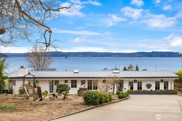 27584 Anchor Place Nw, Poulsbo, WA 98370