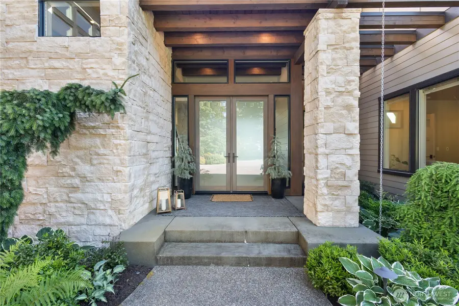 946 7th Court, Fox Island, WA 98333 - #2