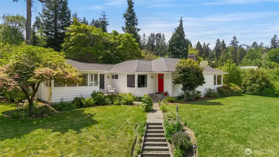 5930 Rose Loop Ne, Bainbridge Island, WA 98110 - #2