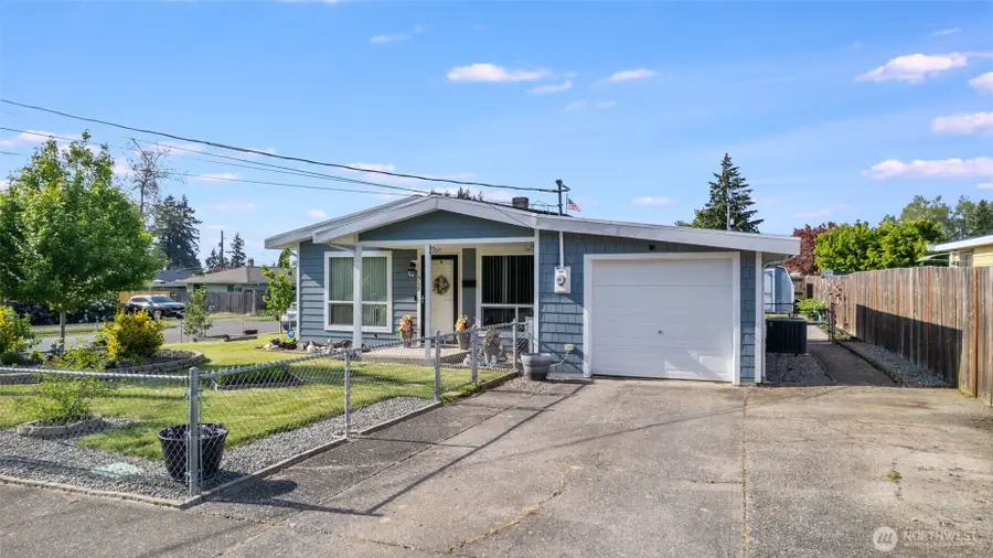 519 S 92nd, Tacoma, WA 98444 - #2
