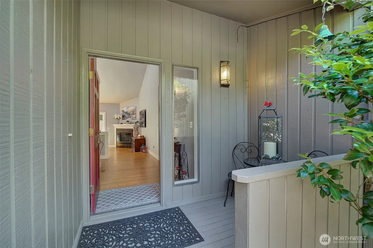 2013 210th Circle Ne, Sammamish, WA 98074 - #1