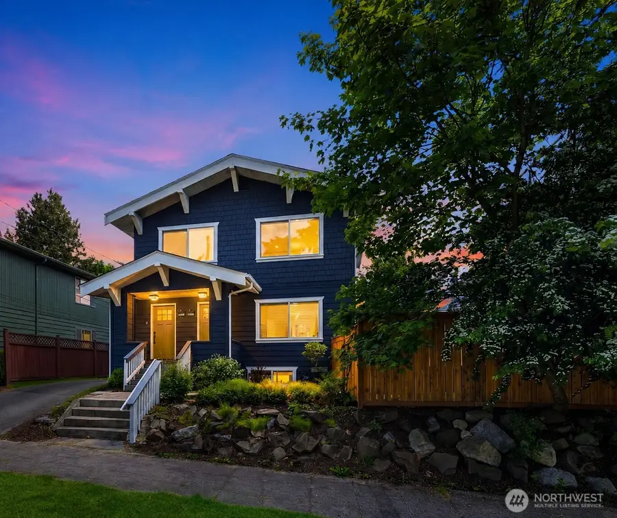 4206 Dayton Avenue N, Seattle, WA 98103 - #2