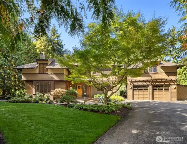 13223 NE Cambridge Crest Way, Bainbridge Island, WA 98110
