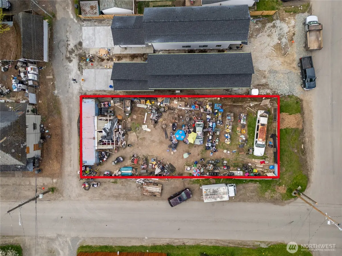 446 E 63rd St Street, Tacoma, WA 98404 - #1