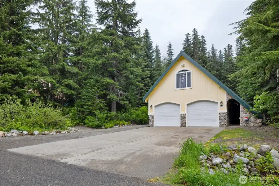 670 Yellowstone, Snoqualmie Pass, WA 98068 - #2