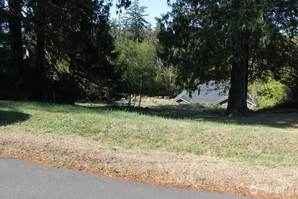 2418 Crestridge Drive Nw, Olympia, WA 98502